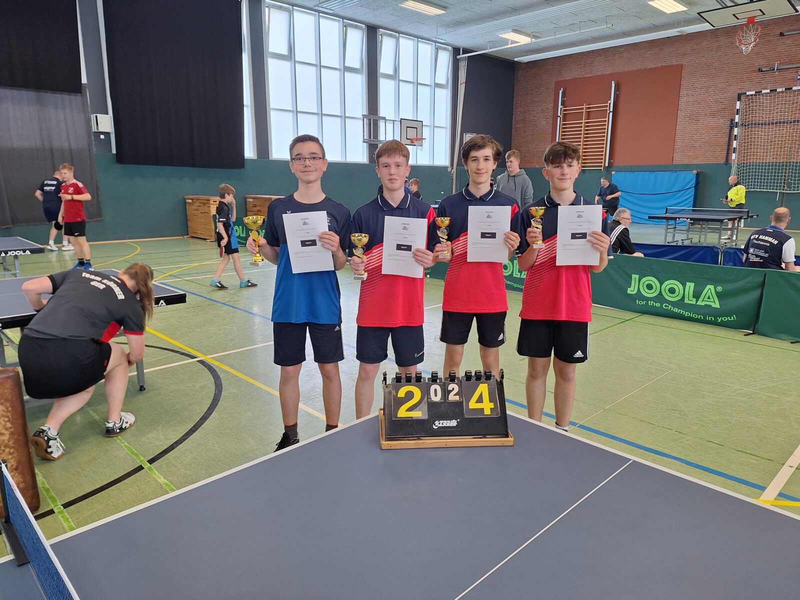 Jugend 1000: v.l. 1. Kenneth Keßler ( SC Hemmoor) 2. Ruben Reckermann, 3. Erik Annecke und Luis Thes (alle Grodener SV)